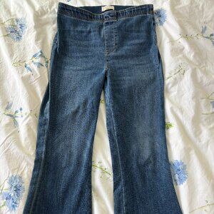 Anthropologie Pilcro Pull On Mid Rise Crop Flare Jeans